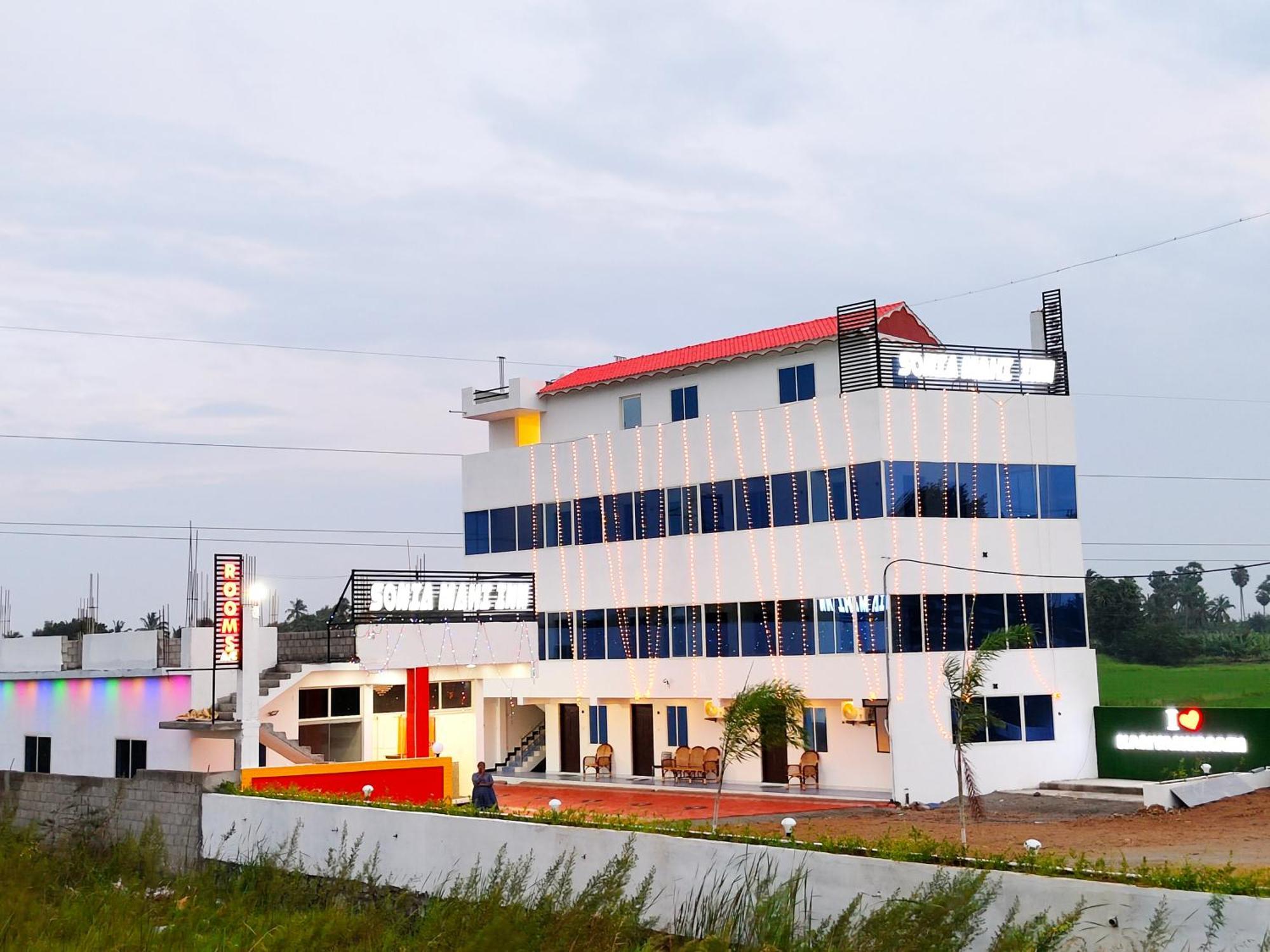 Hotel Sonia Mahi Inn Kanyakumari Ngoại thất bức ảnh