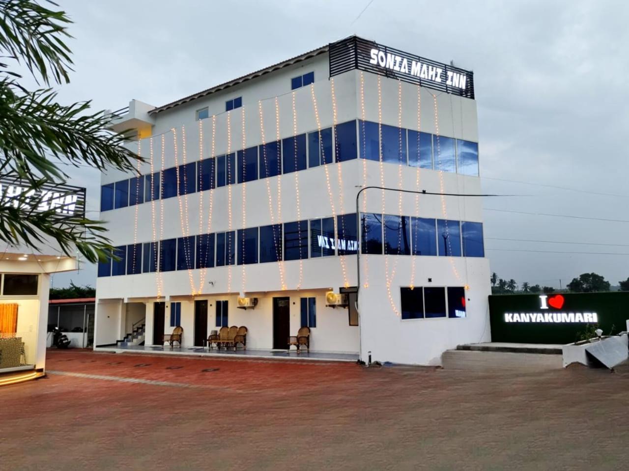 Hotel Sonia Mahi Inn Kanyakumari Ngoại thất bức ảnh