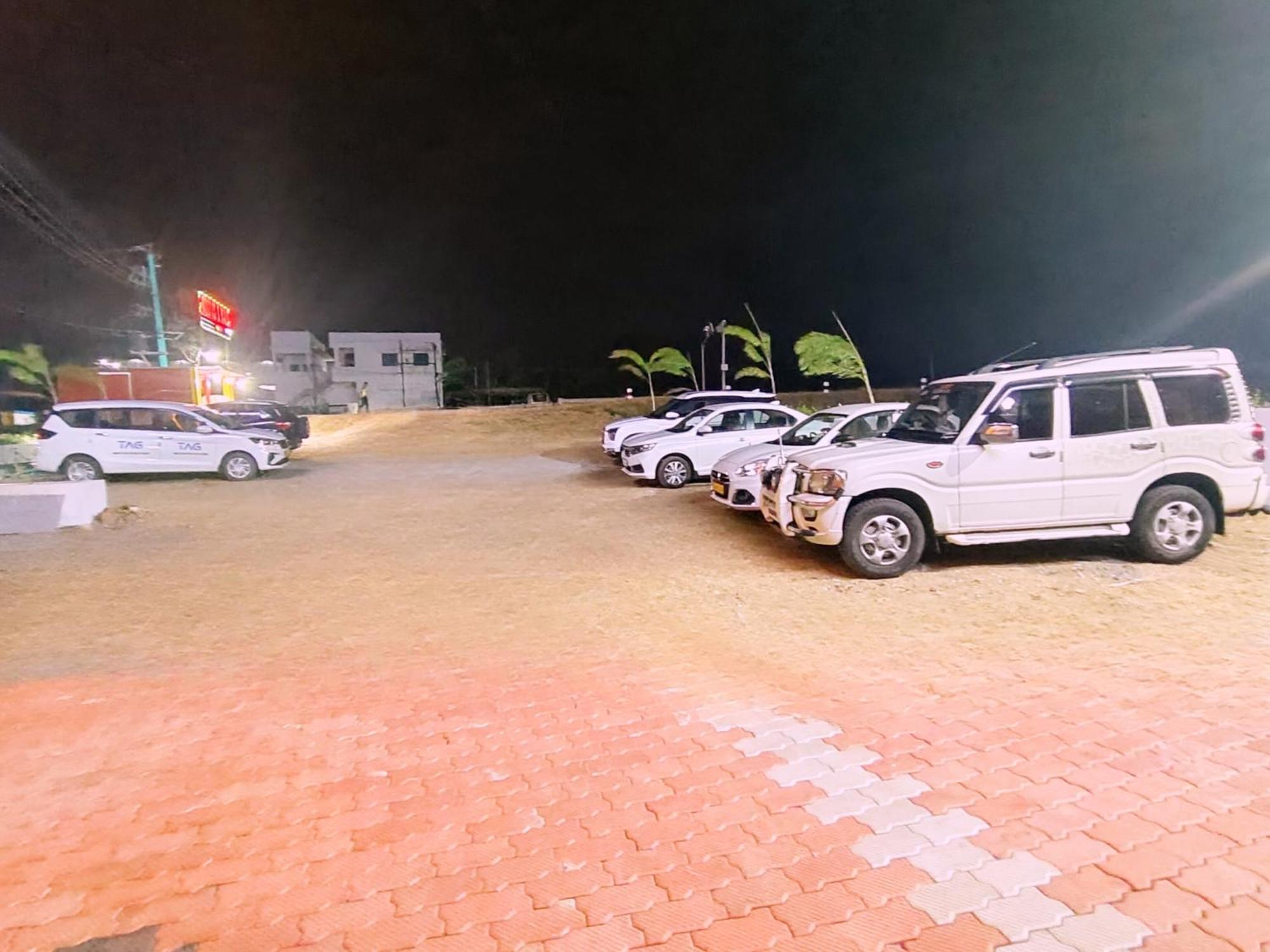 Hotel Sonia Mahi Inn Kanyakumari Ngoại thất bức ảnh